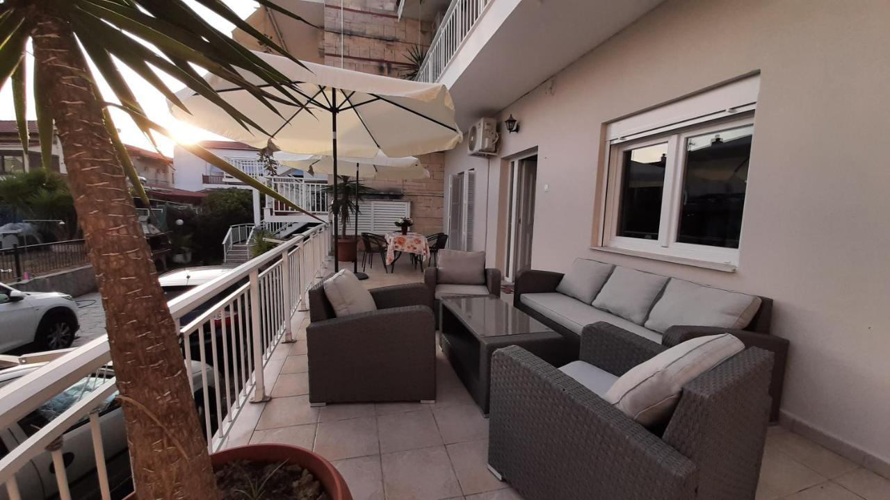 Irida Apartments Nea Skioni Ngoại thất bức ảnh
